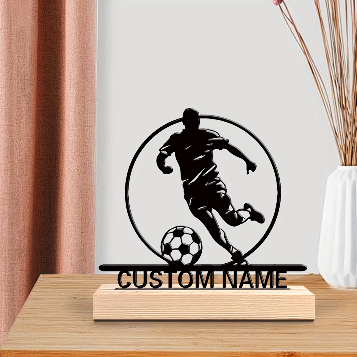 Custom Soccer Player Metal Sta - Home Decor Zone recension och pris